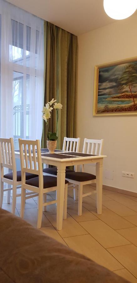 Palanga Apartaments - Mickeviciaus 8 Buitenkant foto